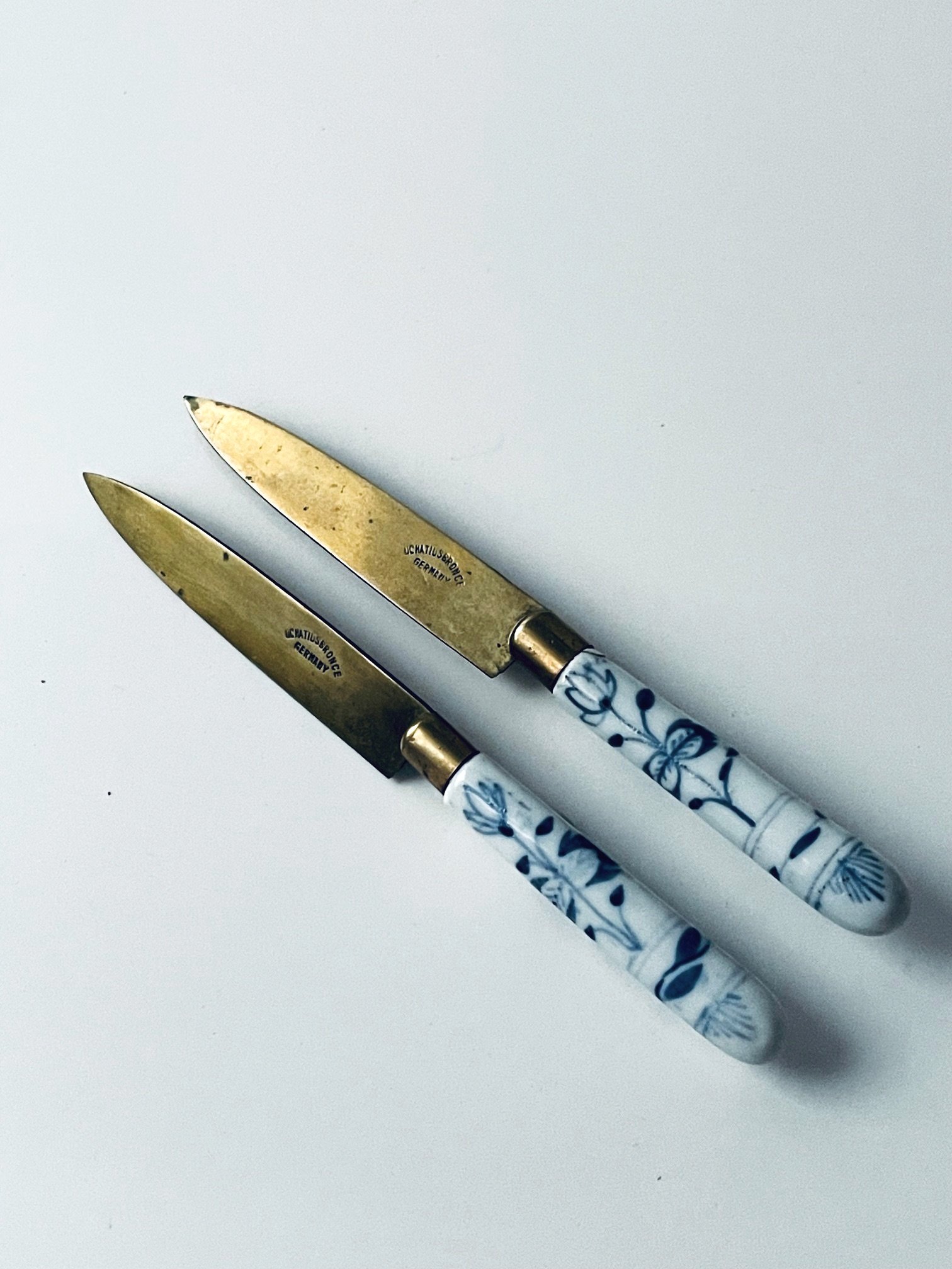 ドイツ製　アンティーク　カトラリー　uchatius bronce ANTIQUE UCHATIUS BRONCE GERMAN FRUIT / APP KNIVES | SET OF TWO